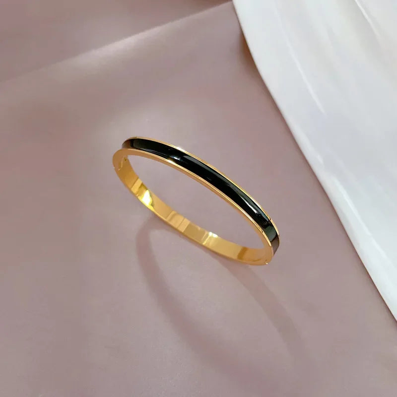 Bracelet bangle titanium 18k plated