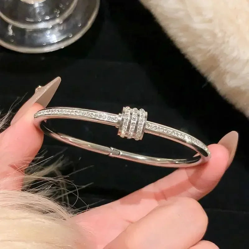 Bracelet bangle titanium 18k plated
