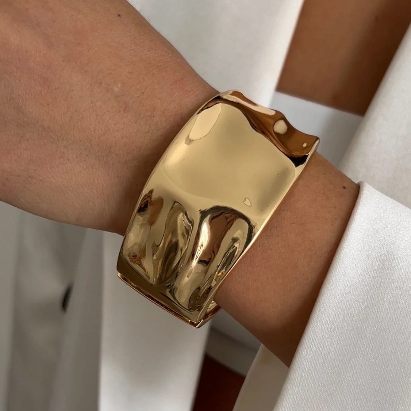 Irregular Wide Cuff Bangle for Women Vintage Gold Color Chunky Metal Bracelets