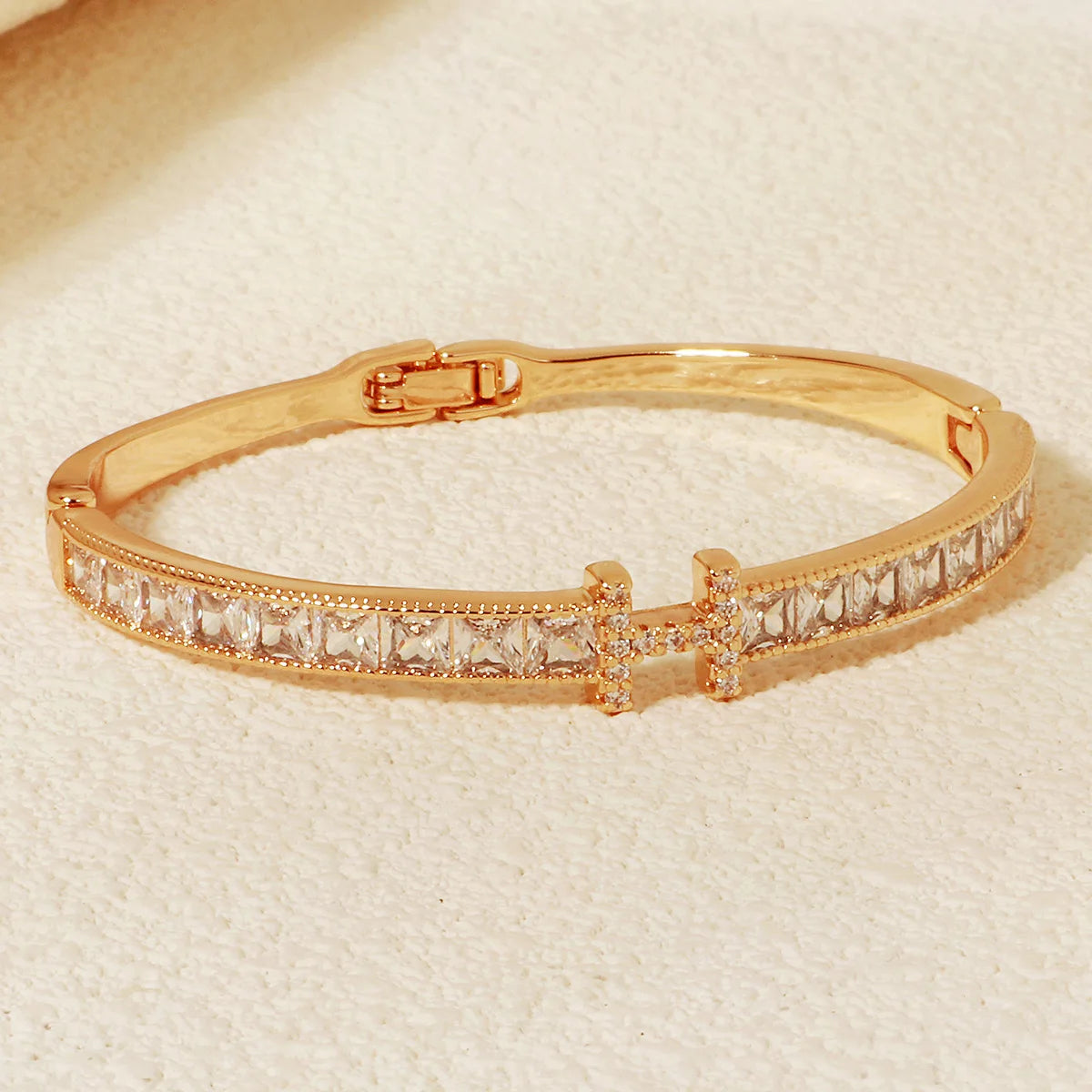 H Zirconium Bracelet Luxury Gold