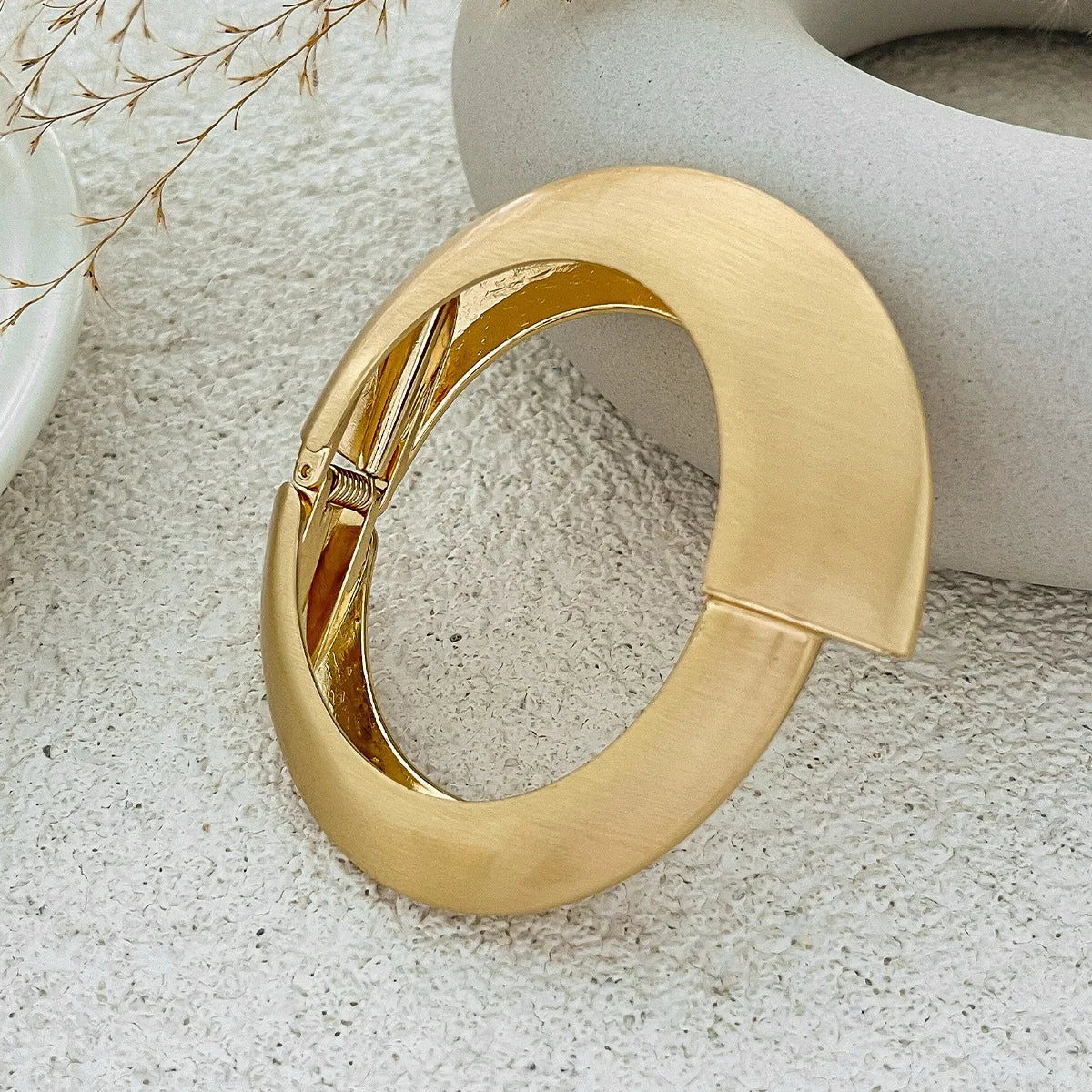 Akira Chunky Wide Metal Bangles